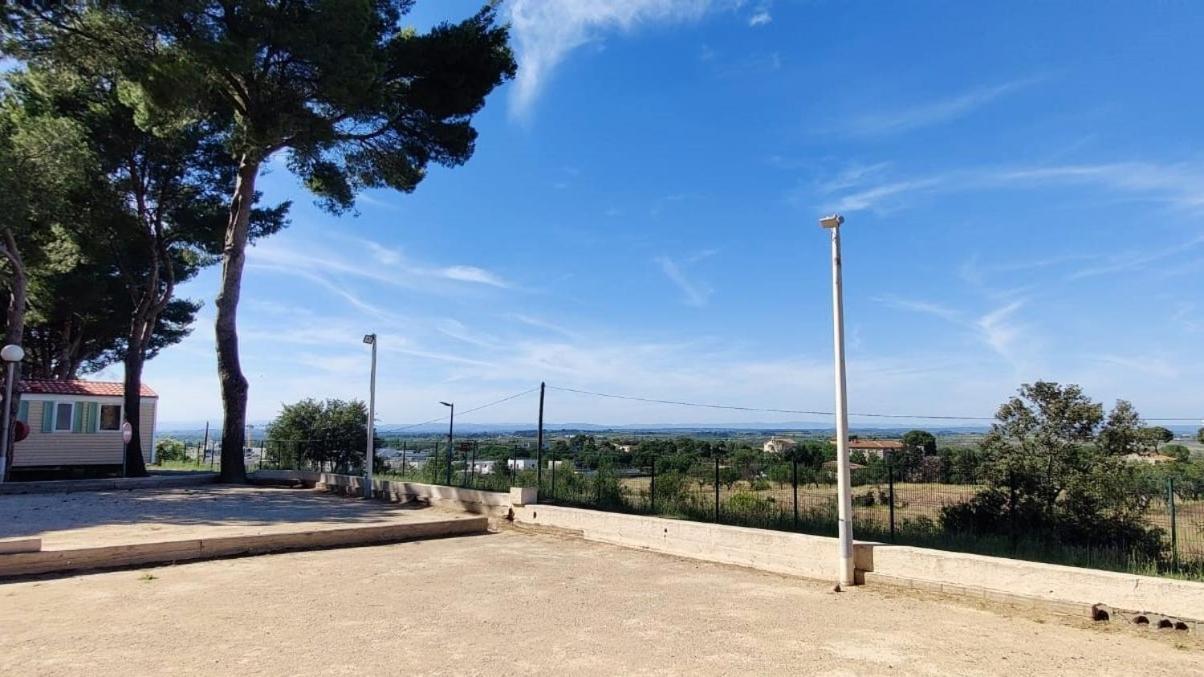 Domaine Residentiel De Plein Air Odalys La Pinede 아그 외부 사진